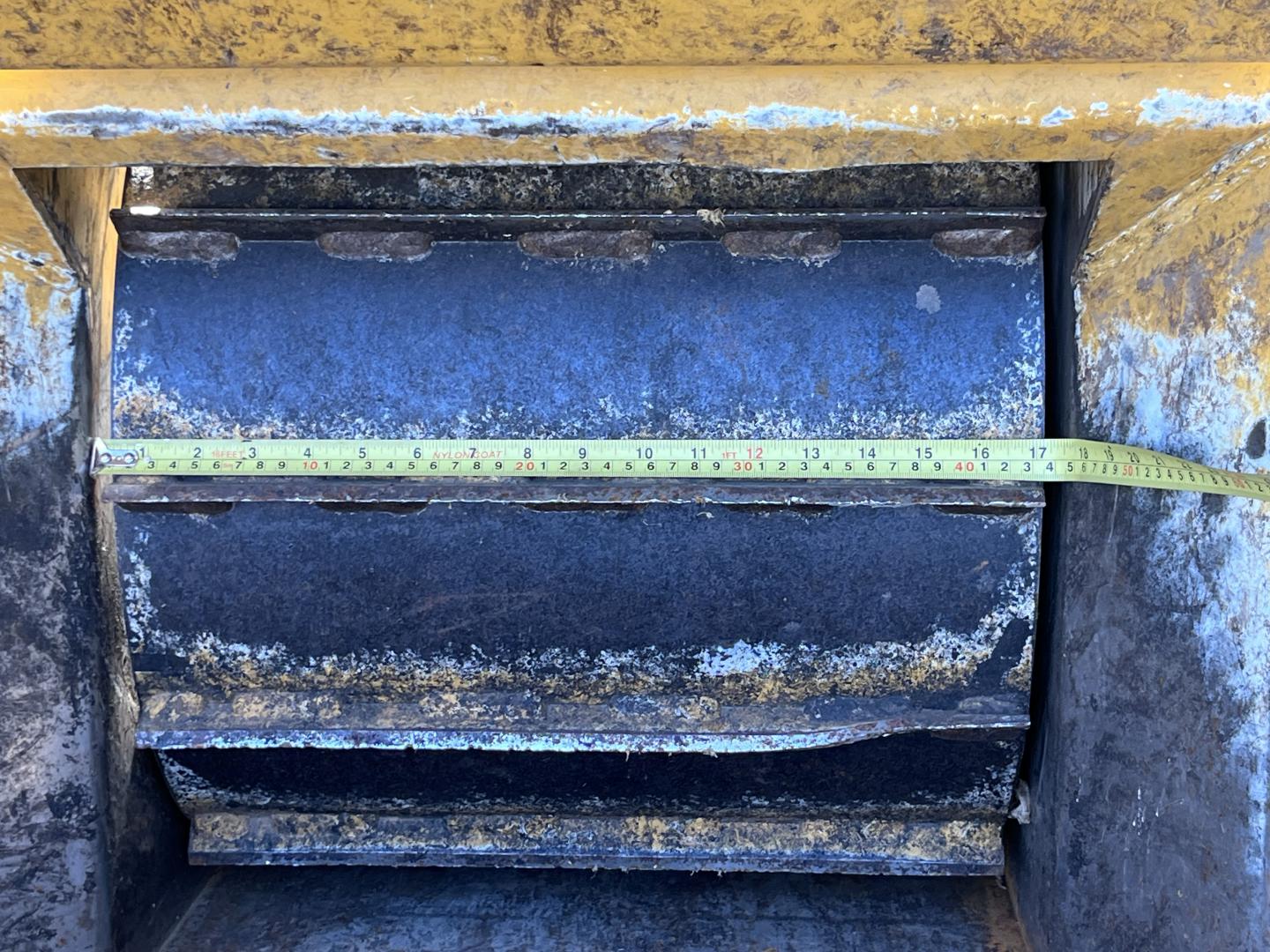 ./imagenes/INVOICE/2019/18165/TRITURADORA DE RAMAS BC1000 XL VERMEER (24).JPG